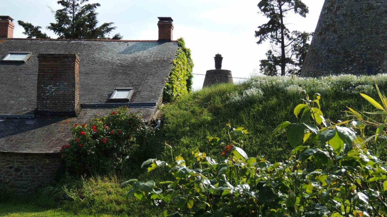 Moulin De La Placette Faye-d'Anjou Exterior photo
